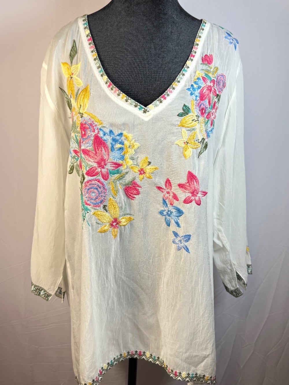 Johnny Was White Tunic Blouse with Pink Yellow Blue Floral Embroidery